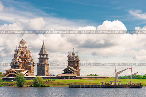 Church of the Transfiguration on Kizhi Island. The architectural ensemble of Kizhi Pogost. Russia (2020 год). Стоковое фото, фотограф Константин Лабунский / Фотобанк Лори