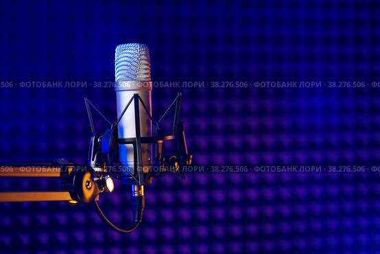 Close up of professional microphone in recording studio. Стоковое фото, фотограф Сергей Толмачёв / Фотобанк Лори