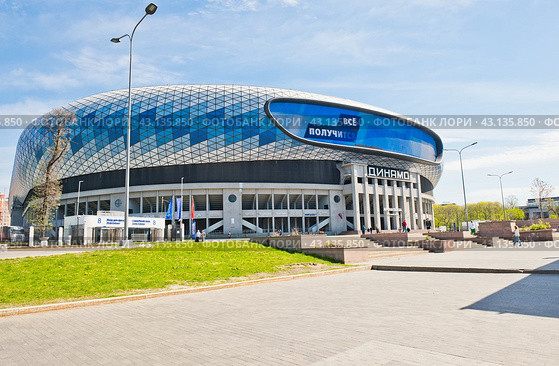 Cтадион "Динамо". Весенний день. Солнечно. Москва (2024 год). Редакционное фото, фотограф E. O. / Фотобанк Лори