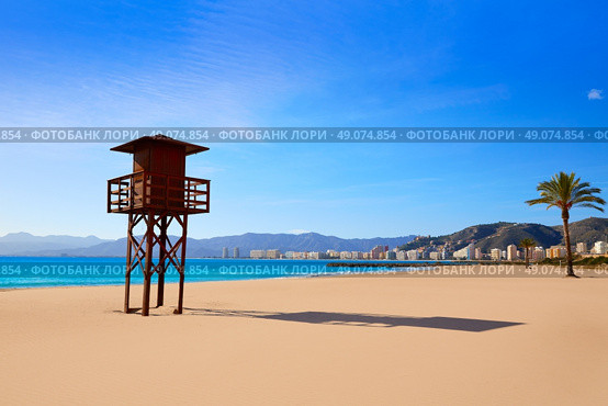 Cullera Playa los Olivos beach in Mediterranean Valencia at Spain. Стоковое фото, агентство Ingram Publishing / Фотобанк Лори