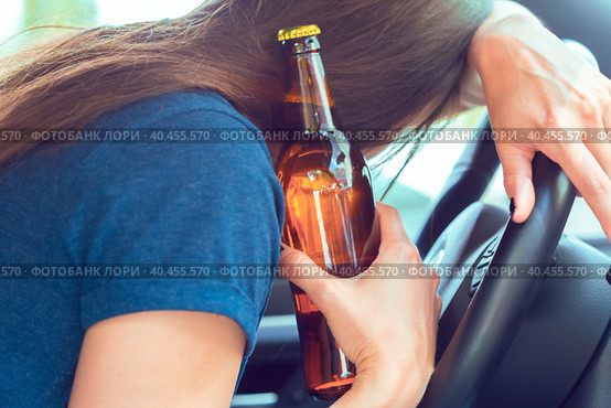 Dangerous female driver. Стоковое фото, фотограф Сергей Толмачёв / Фотобанк Лори
