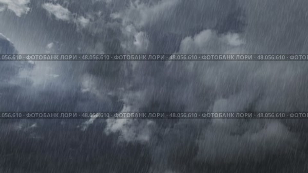Dark storm clouds and heavy rain. Стоковое видео, видеограф Михаил Коханчиков / Фотобанк Лори