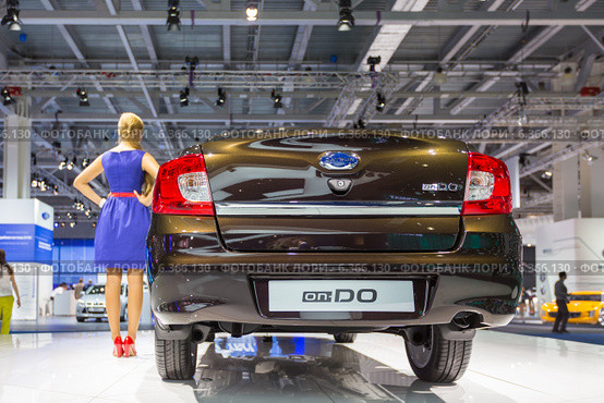 Datsun on-DO. Московский международный автомобильный салон 2014. Редакционное фото, фотограф Сергей Лаврентьев / Фотобанк Лори