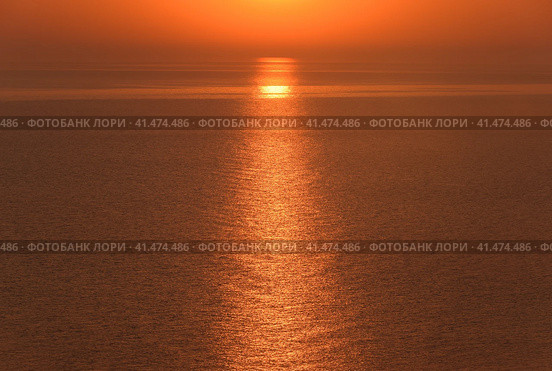 Dawn over the sea. Sea of Azov. Sunrise. Стоковое фото, фотограф Леонид Еремейчук / Фотобанк Лори