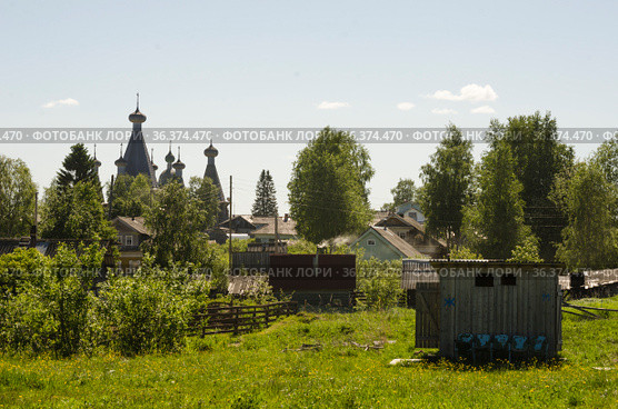 Деревенский туалет. Люфт-клозет. Деревянный туалет (2021 год). Стоковое фото, фотограф Яковлев Сергей / Фотобанк Лори