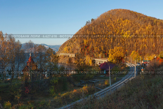 Деревня Старая Ангасолка. Озеро Байкал (2014 год). Редакционное фото, фотограф Ольга Литвинцева / Фотобанк Лори
