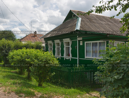 Деревянный дом в Верее (2012 год). Стоковое фото, фотограф Павел Широков / Фотобанк Лори