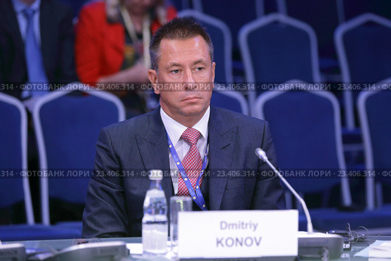 Дмитрий Конов - председатель правления, ПАО "СИБУР Холдинг"; председатель правления ООО "СИБУР" на Петербургском международном экономическом форуме ПМЭФ-2016. Редакционное фото, фотограф Игорь Долгов / Фотобанк Лори