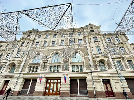 Доходный дом И. Г. Хрящева — В. И. Варгина (фрамент здания). Улица Ильинка, 12. Москва. Россия. Редакционное фото, фотограф Овчинникова Ирина / Фотобанк Лори