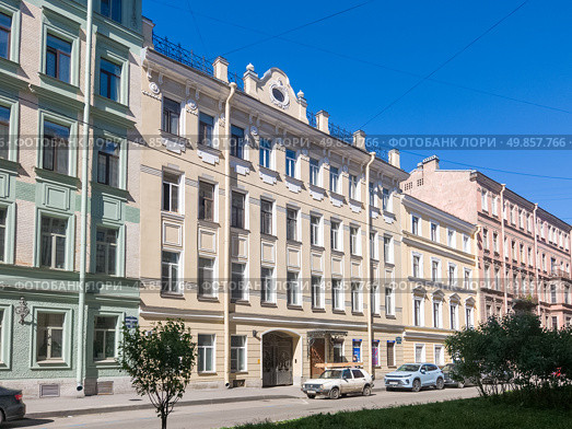 Доходный дом. Серпуховская улица, дом 11. Санкт-Петербург. Редакционное фото, фотограф Ольга Визави / Фотобанк Лори