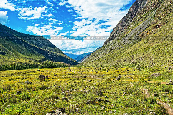 Долина реки Чулышман. Горный Алтай. (2023 год). Редакционное фото, фотограф Макаров Алексей / Фотобанк Лори