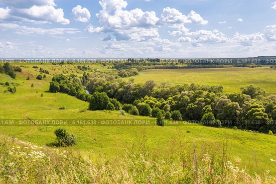 Долина реки Серена близ Шамордино (2014 год). Стоковое фото, фотограф Сергей Лаврентьев / Фотобанк Лори