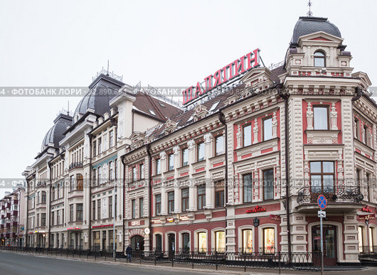 Дом купца Усманова, гостиница "Шаляпин Палас Отель", Казань (2018 год). Редакционное фото, фотограф Юлия Бабкина / Фотобанк Лори