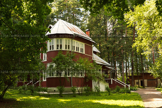 Дом-музей Бориса Пастернака в Переделкине (2014 год). Редакционное фото, фотограф Наталья Волкова / Фотобанк Лори
