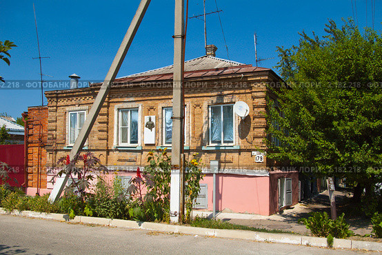 Дом Поддубного И.М. в горде Ейске. (2010 год). Стоковое фото, фотограф Алексей Петров / Фотобанк Лори