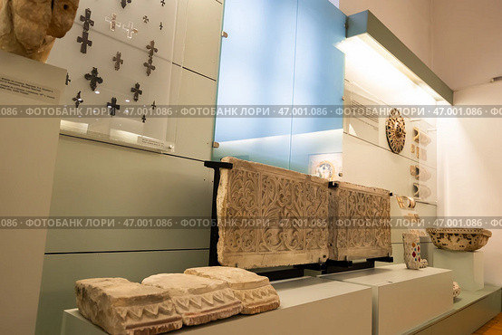Early Christian crosses, encolpions, and marble carvings in Sofia Museum. Редакционное фото, фотограф Яков Филимонов / Фотобанк Лори