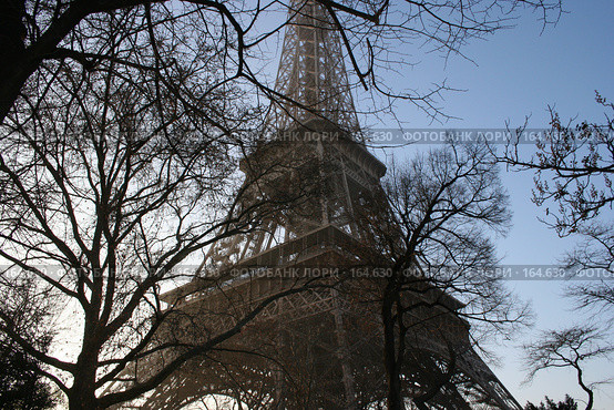Эйфелева башня (2007 год). Стоковое фото, фотограф Вадим / Фотобанк Лори