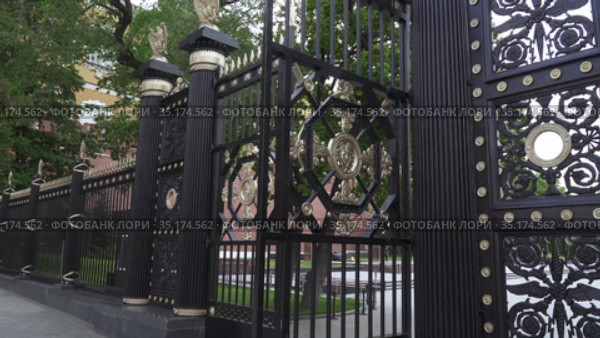 Enclosed entrance to Red Square (2020 год). Редакционное видео, видеограф Потийко Сергей / Фотобанк Лори