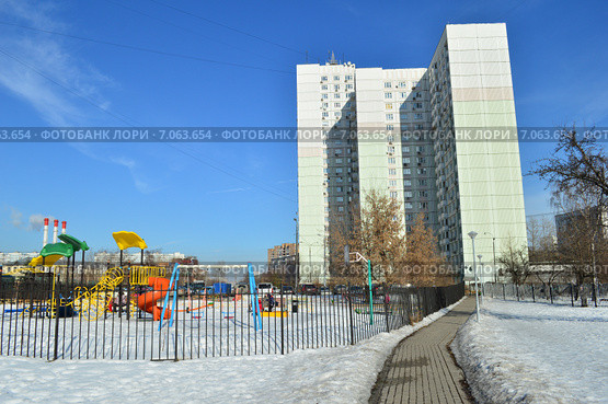 Енисейская улица, 5. Москва (2015 год). Стоковое фото, фотограф lana1501 / Фотобанк Лори