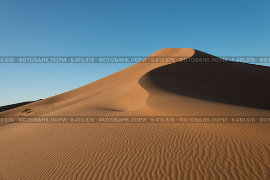 Erg Chegaga Dunes in Sahara Desert, Souss-Massa-Draa, Morocco. Стоковое фото, агентство Ingram Publishing / Фотобанк Лори