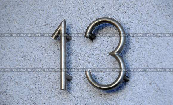 facade 13 address numerics thirteen. Стоковое фото, фотограф Leopold Brix / Smarterpix / Фотобанк Лори