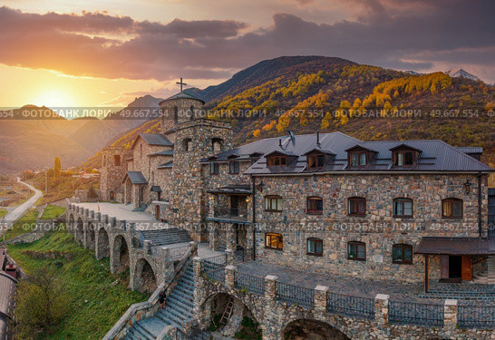 Fiagdon Monastery in North Ossetia. Mountains of the Caucasus. Стоковое фото, агентство Ingram Publishing / Фотобанк Лори