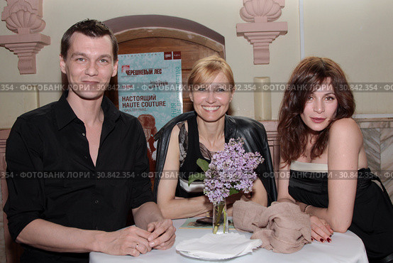 Филипп Янковский, Ингебога Дапкунайте, Оксана Фандера (2010 год). Редакционное фото, фотограф Ольга Зиновская / Фотобанк Лори