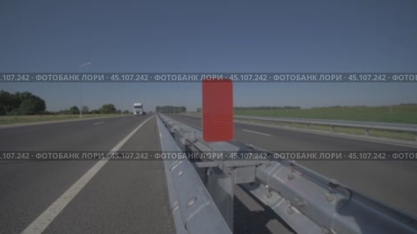 Finished road, road signs, barrier fencing. готовая дорога, дорожные знаки, барьерное ограждение. Стоковое видео, видеограф Опока Алексей / Фотобанк Лори