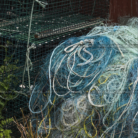 Fishing net in harbor, West Dover, Halifax, Nova Scotia, Canada. Стоковое фото, агентство Ingram Publishing / Фотобанк Лори