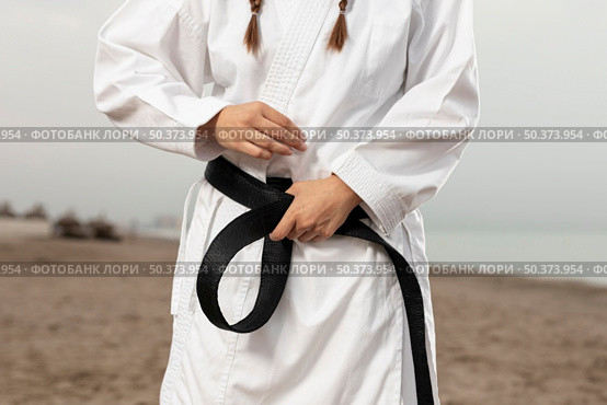 fit athlete martial arts costume. Стоковое фото, агентство Ingram Publishing / Фотобанк Лори