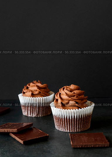 front view delicious cupcake concept. Стоковое фото, агентство Ingram Publishing / Фотобанк Лори
