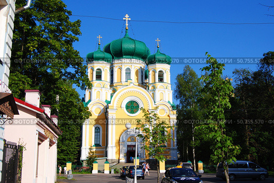 Гатчина, Россия - 03.05 2014. Собор Святого Павла. Редакционное фото, фотограф Ekaterina Barashkova / Фотобанк Лори