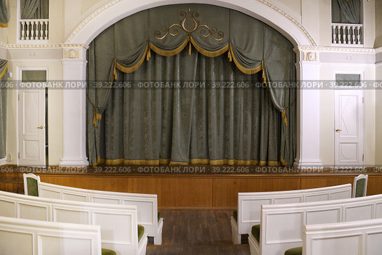 Gavrila Derzhavin Estate Museum in St. Petersburg, Russia. Home Theater (2023 год). Редакционное фото, фотограф Валерия Попова / Фотобанк Лори