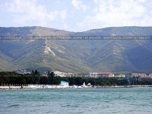 Геленджик, вид на горы. Краснодарский край, Черное море (2022 год). Стоковое фото, фотограф Анна Катамаева / Фотобанк Лори