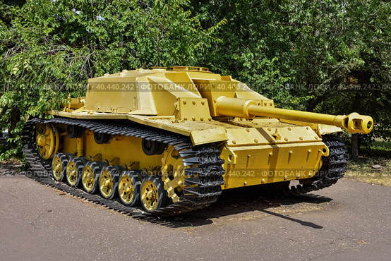 German World War II tank in museum, stug. Стоковое фото, фотограф Олег Спиридонов / Фотобанк Лори