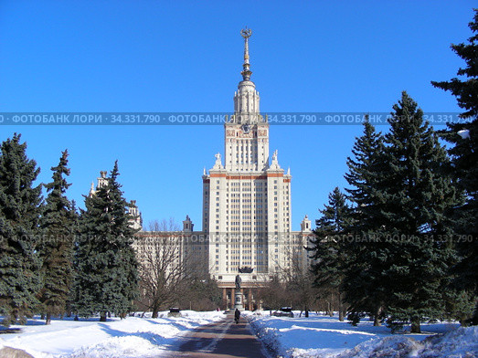 Главное здание Московского государственного университета им. М. В. Ломоносова. Ленинские горы, 1. Район Раменки. Город Москва (2010 год). Редакционное фото, фотограф lana1501 / Фотобанк Лори