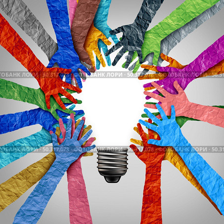 Global diversity ideas and diverse society thinking together as a team or a group of people uniting together joining hands into the shape of a motivational light bulb as a community metaphor with 3D elements. Стоковое фото, агентство Ingram Publishing / Фотобанк Лори