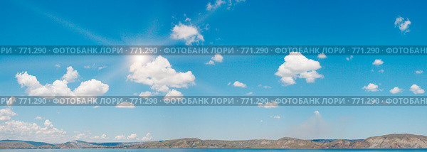 Голубое небо. Стоковое фото, фотограф Юрий Брыкайло / Фотобанк Лори