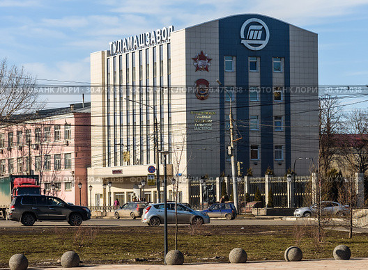 Город Тула. "Туламашзавод" весенним днём (2019 год). Редакционное фото, фотограф Игорь Низов / Фотобанк Лори