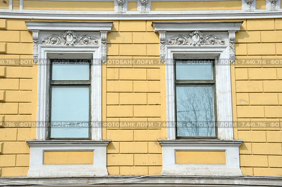 Городская усадьба Венедиктовых — Шнаубертов — Б. Ш. Моносзона. Москва, Хохловский переулок, 5/14. Детали (2015 год). Стоковое фото, фотограф Овчинникова Ирина / Фотобанк Лори