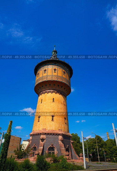 Halle Wasserturm Nord North Water Tower Germany. Halle Wasserturm Nord North Water Tower in Germany. Стоковое фото, агентство Ingram Publishing / Фотобанк Лори