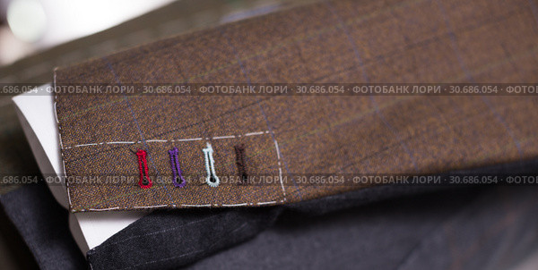 handmade buttonholes male jacket. Стоковое фото, фотограф Татьяна Яцевич / Фотобанк Лори