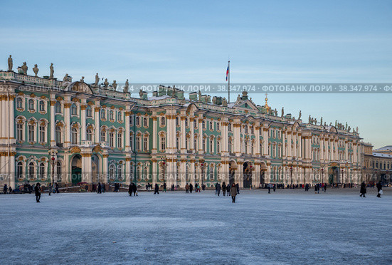 Hermitage Museum and Palace Square (2022 год). Редакционное фото, фотограф Юлия Бабкина / Фотобанк Лори