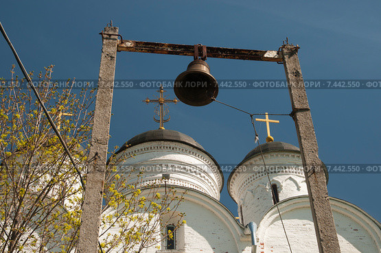Храм Архангела Михаила в селе Микулино Городище, фрагмент (2015 год). Стоковое фото, фотограф Александр Курлович / Фотобанк Лори