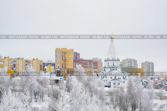 Храм в честь Святой равноапостольной княгини Ольги в Нижнем Новгороде. Редакционное фото, фотограф Илья Старков / Фотобанк Лори