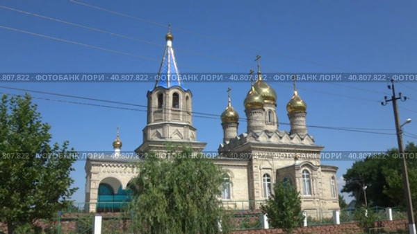 Храм во имя Покрова Пресвятой Богородицы Древлеправославной Церкви (Древлеправославной Архиепископии) на хуторе Новопокровский, Приморско-Ахтарского района (2022 год). Стоковое видео, видеограф Олег Хархан / Фотобанк Лори