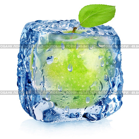 Ice cube and apple isolated on a white background. Стоковое фото, агентство Ingram Publishing / Фотобанк Лори