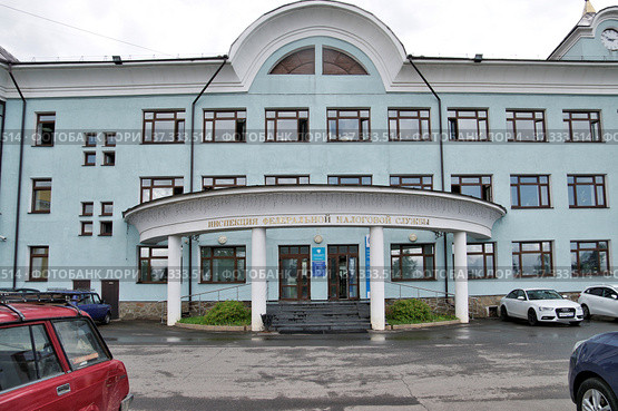 ИФНС России по городу Дмитрову Московской области (2021 год). Редакционное фото, фотограф Илюхина Наталья / Фотобанк Лори