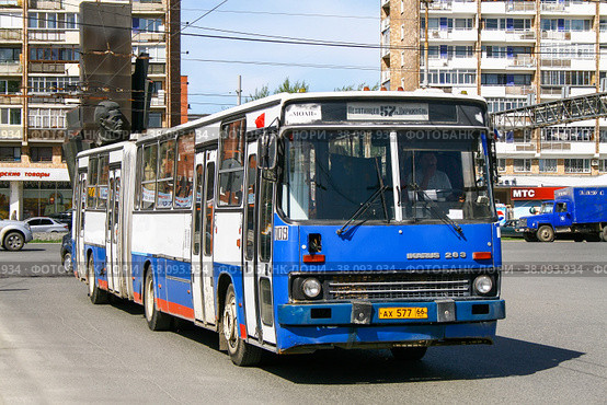 Ikarus 283.10 (2010 год). Редакционное фото, фотограф Art Konovalov / Фотобанк Лори