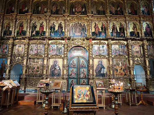 Иконостас Спасо-Преображенского собора в Угличе. Редакционное фото, фотограф Мария Сергеева / Фотобанк Лори